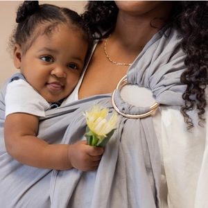 Wildbird ring sling linen in owl-solid. NWOT